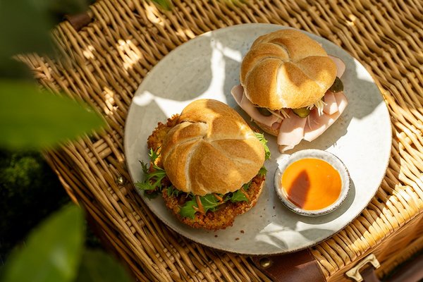 Haubis Handsemmel mit Veggie-Schnitzel